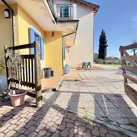 Semesterbostad Ca' Del Bosco *
